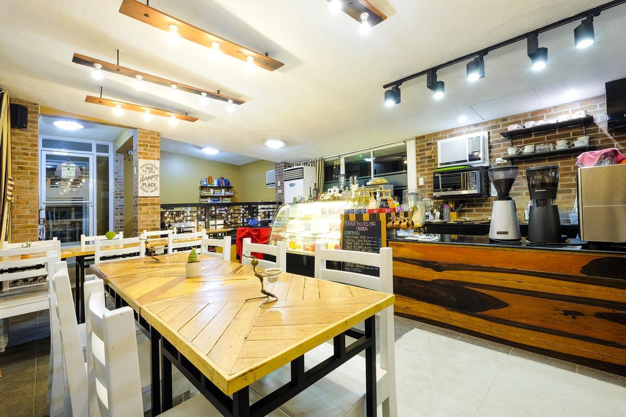 Japi Hotel - Annex Cauayan Extérieur photo